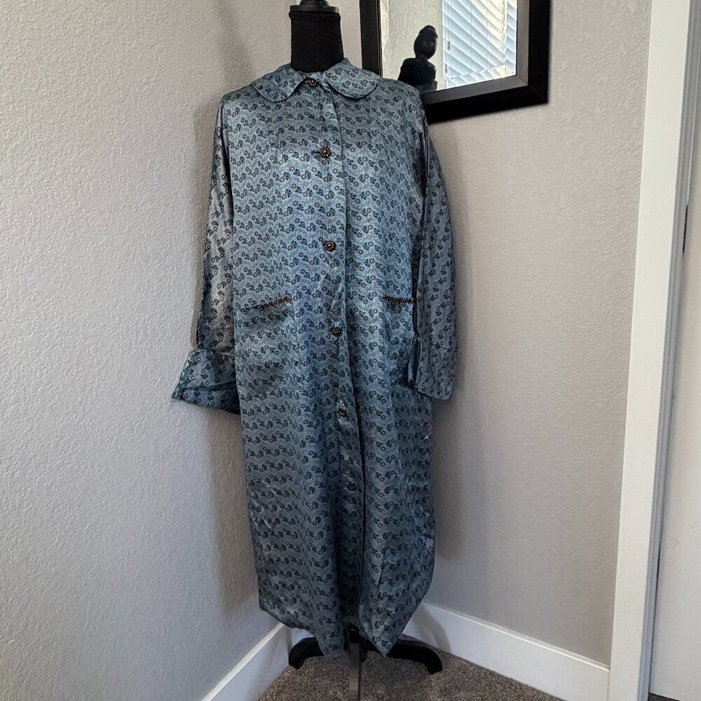 VINTAGE 60s Satin Brocade Robe Duster Housecoat Blue Floral OS - Picture 3 of 16